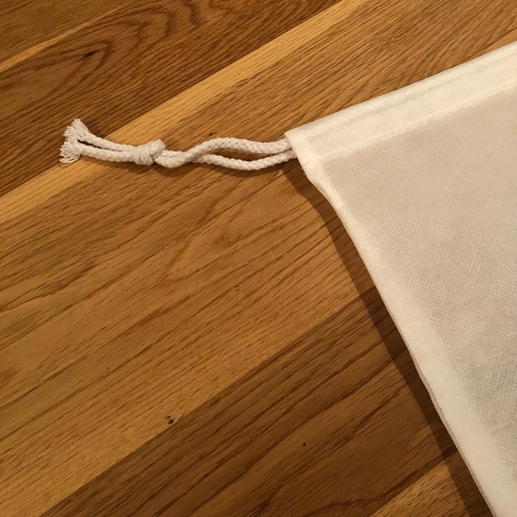 Peter Millar drawstring dust bags - Picture 14 of 14